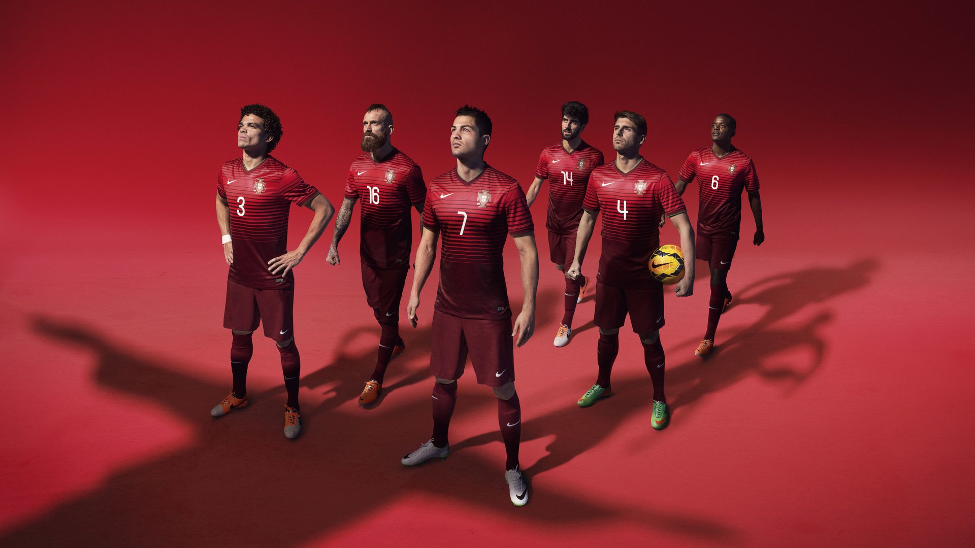 23岁新星打破尘封15年世界纪录，田径史